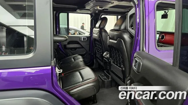 Jeep Wrangler Wrangler (JL) 2.0 Rubicon 4 двери Limited Edition Rain — Фото автомобиля 12