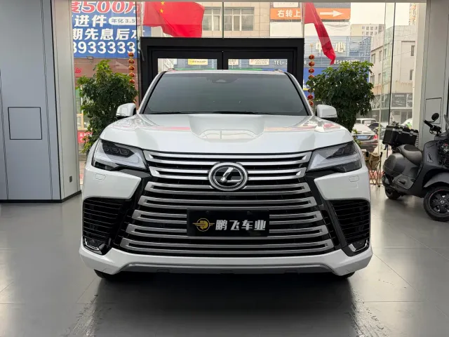 Lexus Lexus LX 2025 700h Leading Edition — Фото автомобиля 2