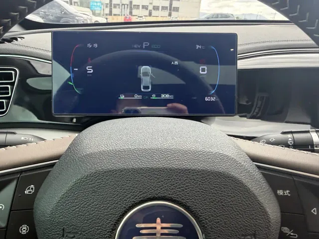 BYD Qin PLUS — Фото автомобиля 16