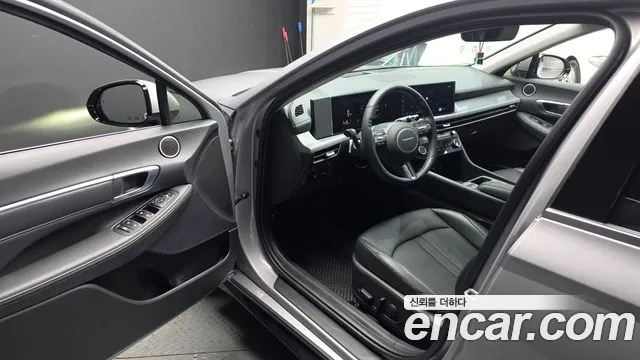 Hyundai Sonata — Фото автомобиля 15
