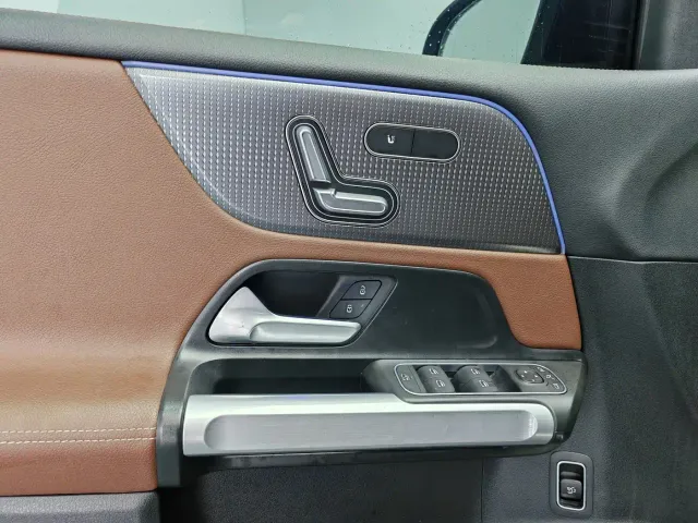 Mercedes-Benz GLB-Class — Фото автомобиля 18