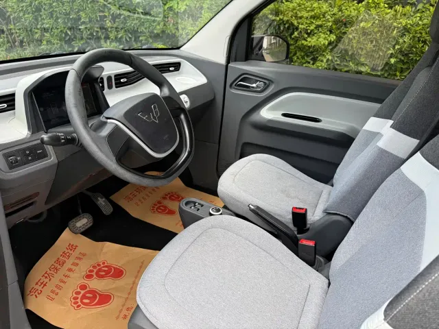 Wuling Hongguang Mini EV — Фото автомобиля 4