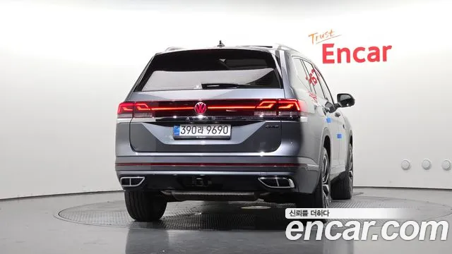 Фотография автомобиля — Volkswagen Atlas