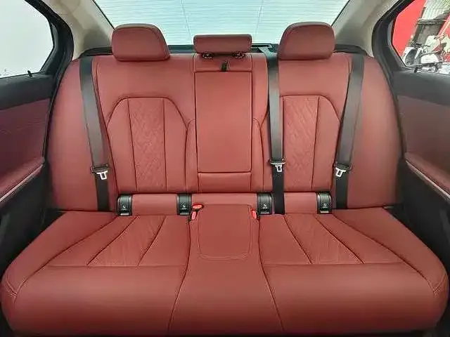 BMW 3 Series — Фото автомобиля 18