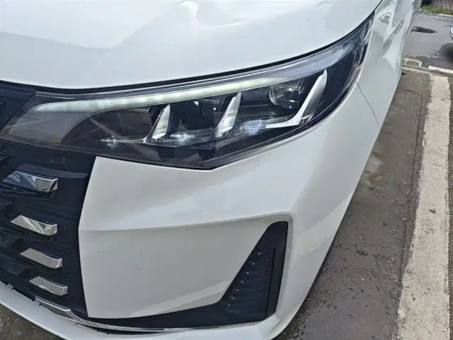 GAC Trumpchi M6 — Фото автомобиля 23