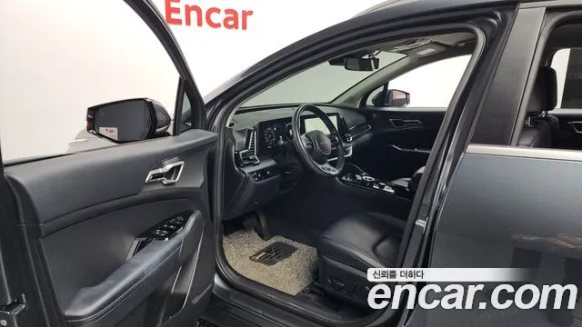Kia Sportage Sportage 5-е поколение Бензин 1.6 турбо 2WD — Фото автомобиля 10
