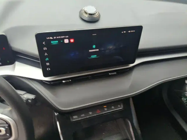 Haval H6 — Фото автомобиля 9