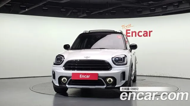 MINI Countryman — Фото автомобиля 3