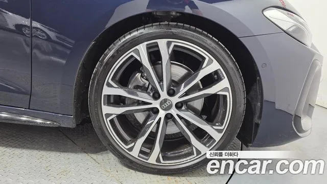 Audi A5 45 TFSI quattro S Line — Фото автомобиля 6