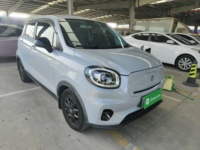 Leapmotor T03 — Фото автомобиля 3
