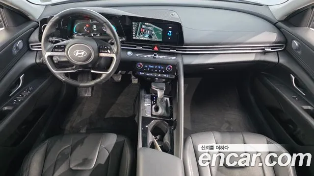 Hyundai Avante CN7 — Фото автомобиля 10
