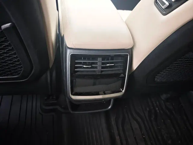 Geely Xingyue L — Фото автомобиля 9