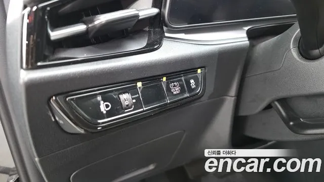Kia Niro The All New — Фото автомобиля 25