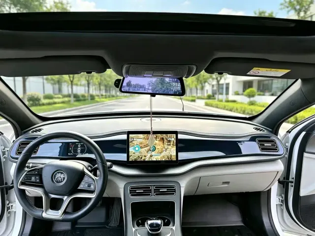 BYD Qin PLUS — Фото автомобиля 9