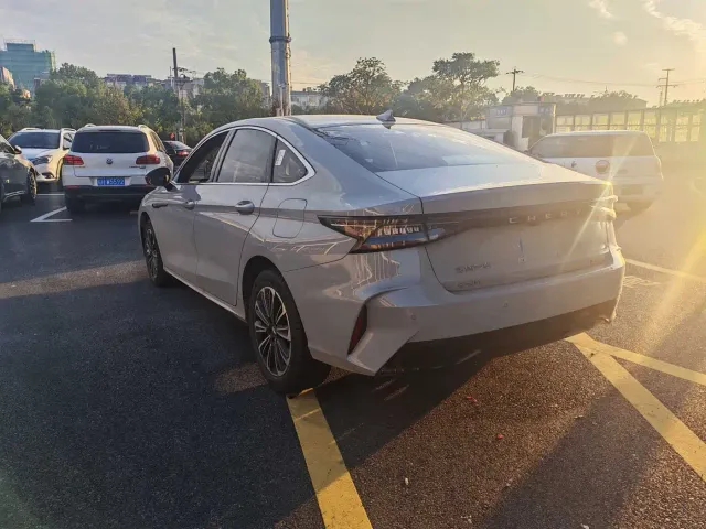 Chery Fulwin A8 — Фото автомобиля 3