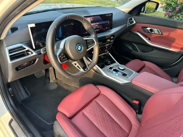 BMW i3 — Фото автомобиля 7