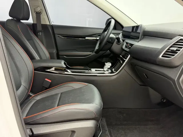 Kia Seltos — Фото автомобиля 13