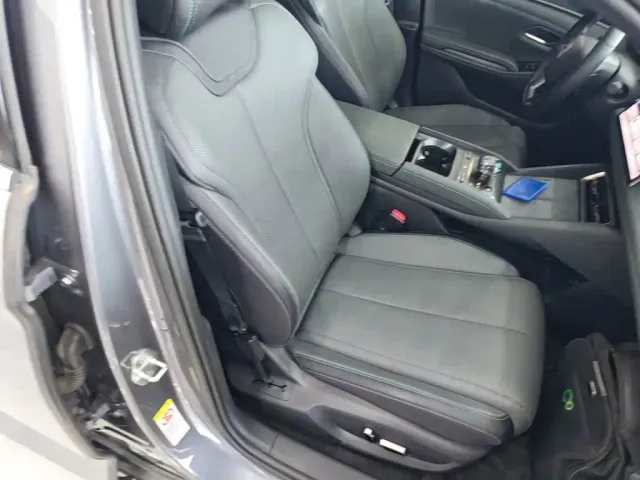 BYD Qin L — Фото автомобиля 24