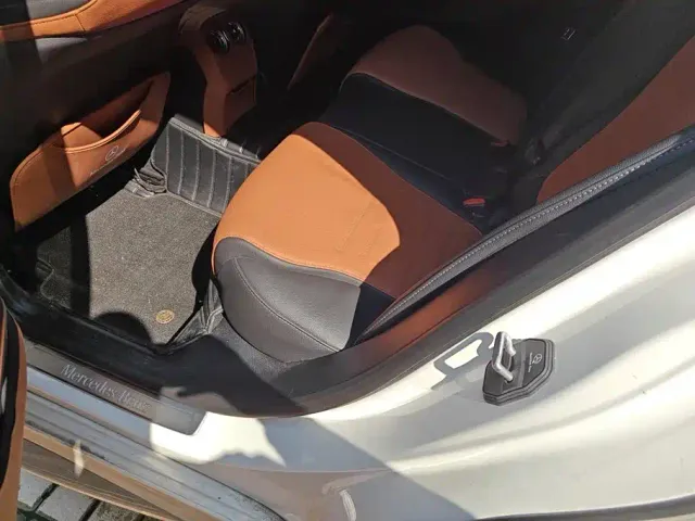 Mercedes-Benz C-Class — Фото автомобиля 11