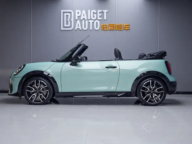 MINI Hatch — Фото автомобиля 3