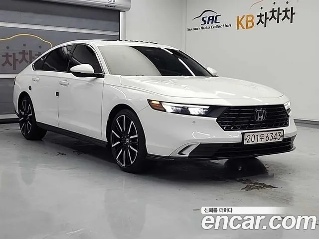 Honda Accord — Фото автомобиля 4