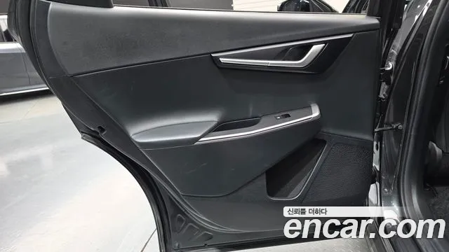Kia EV6 — Фото автомобиля 14
