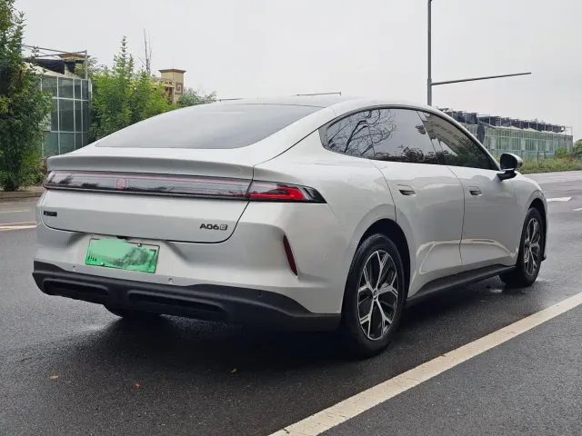 Changan Qiyuan A06 — Фото автомобиля 8