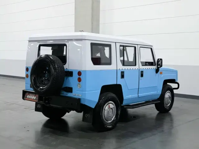 BAW Warrior — Фото автомобиля 2