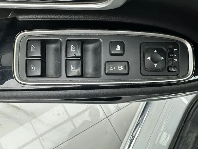 Mitsubishi Outlander — Фото автомобиля 14