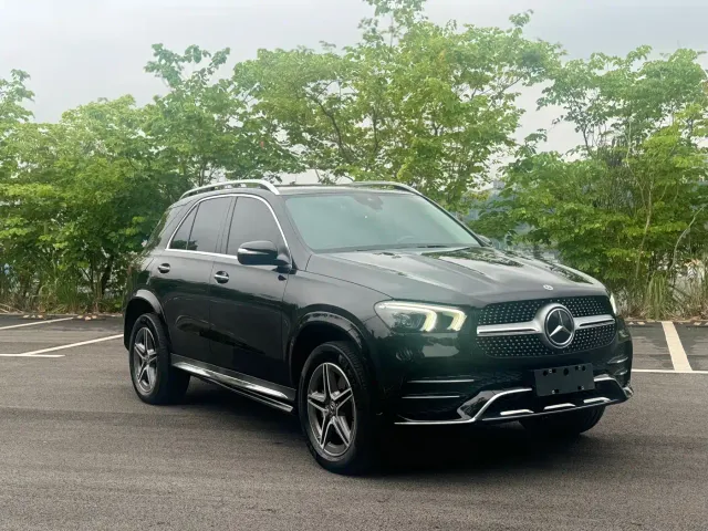 Mercedes-Benz GLE-Class — Фото автомобиля 2