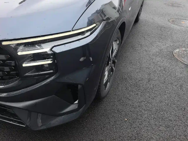 Ford Edge — Фото автомобиля 5