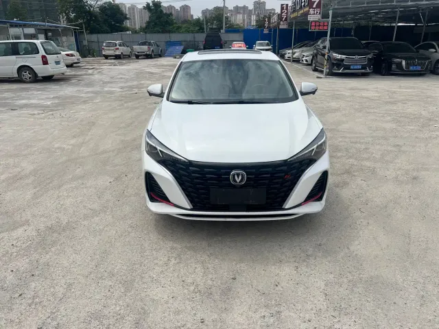 Changan Eado — Фото автомобиля 2