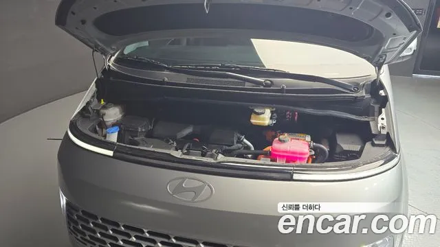 Hyundai Staria Staria — Фото автомобиля 6