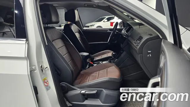 Volkswagen Tiguan — Фото автомобиля 10