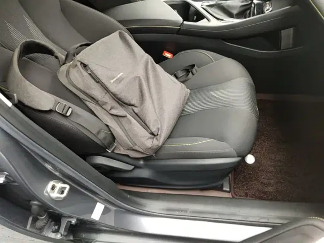 Roewe i5 — Фото автомобиля 24
