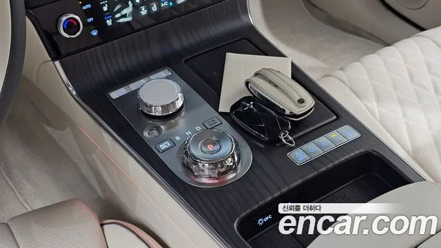 Genesis G80 Electrified G80 (RG3) — Фото автомобиля 9