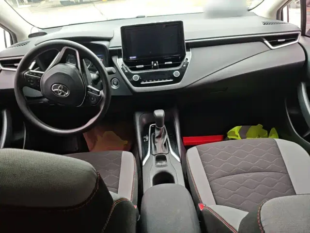 Toyota Corolla — Фото автомобиля 9