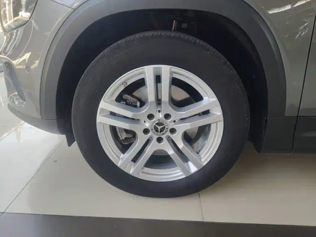 Mercedes-Benz GLB-Class — Фото автомобиля 24