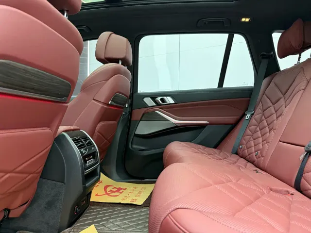 BMW X5 — Фото автомобиля 10