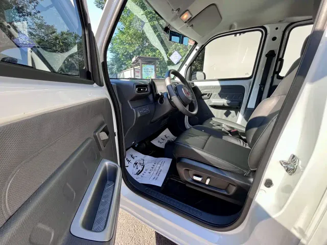 Wuling Zhiguang NEV — Фото автомобиля 7