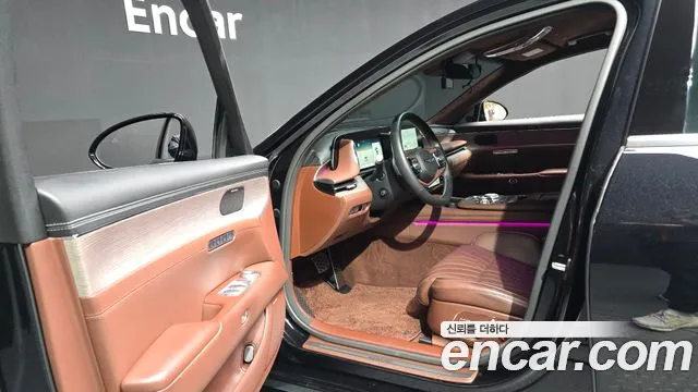 Genesis G90 Бензин 3.5 турбо AWD — Фото автомобиля 10
