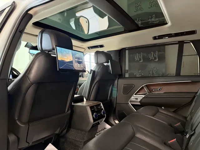 Land Rover Range Rover — Фото автомобиля 20