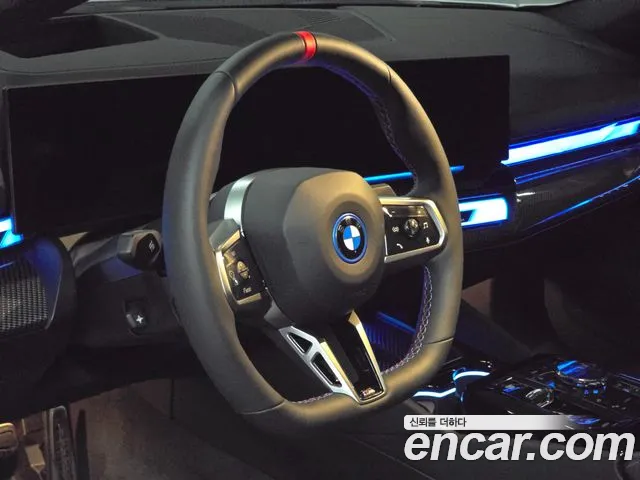 BMW i5 G60 — Фото автомобиля 18