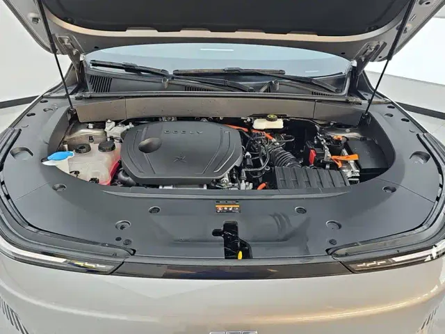Geely Galaxy L7 — Фото автомобиля 10