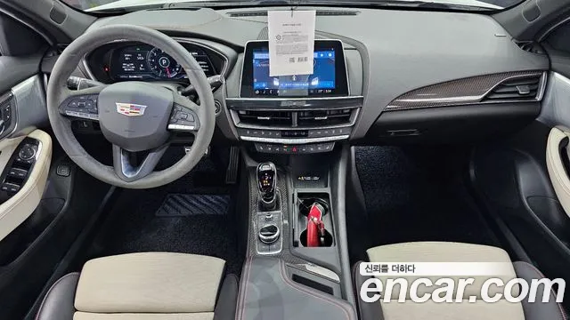 Cadillac CT5 — Фото автомобиля 10