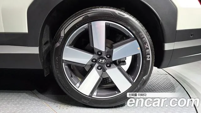 Hyundai Santafe Santa Fe (MX5) Бензин 2.5T 2WD — Фото автомобиля 19