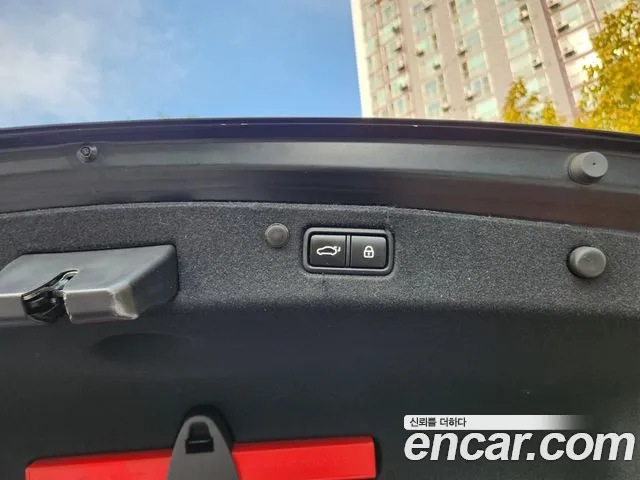 Hyundai Grandeur New — Фото автомобиля 11