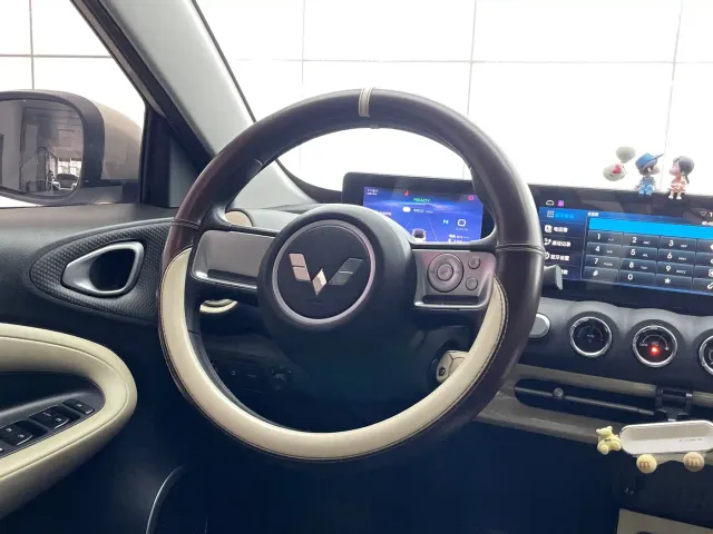 Wuling Bingo — Фото автомобиля 10