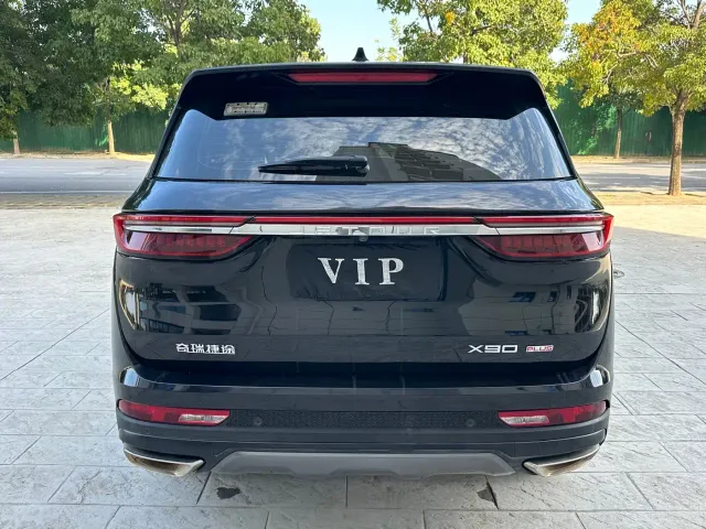 Jetour X90 Plus — Фото автомобиля 9