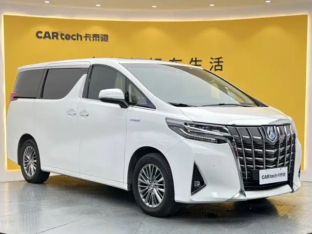 Toyota Alphard — Фото автомобиля 2